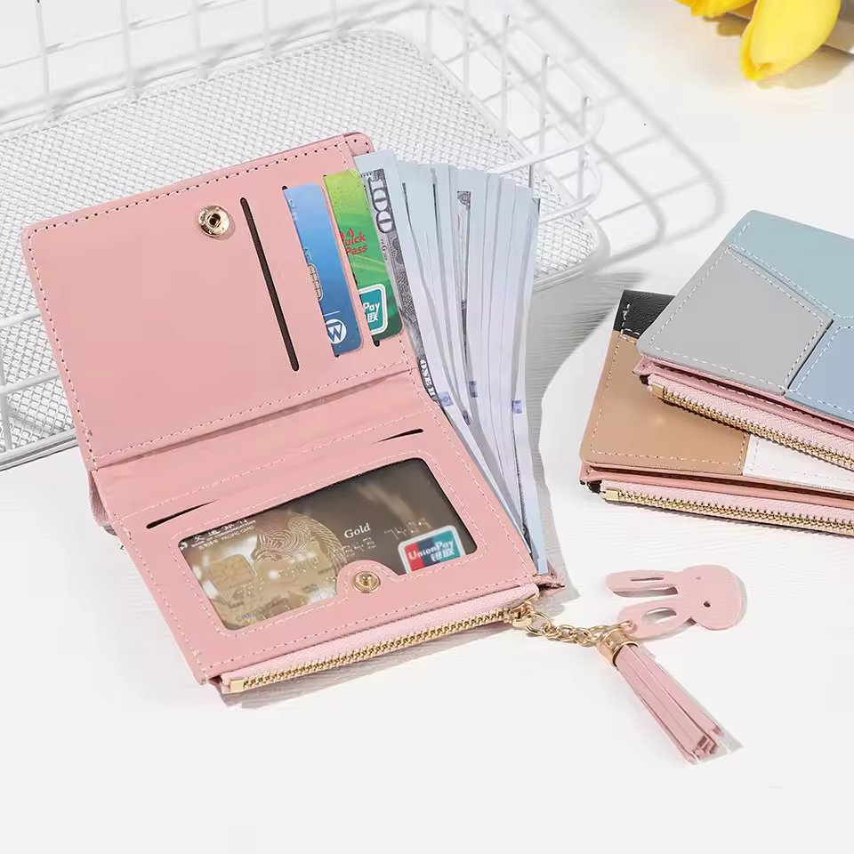 Compact Tassel Wallet – Stylish Patchwork PU Leather with Zipper Closure, Cardholder, and Coin Pocket for Women